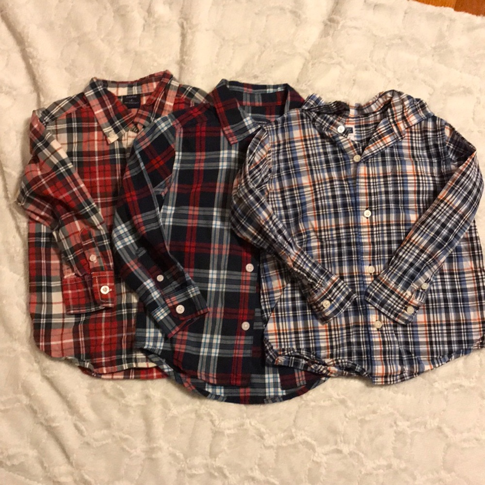 Lot of 3 boys 3t button down shirts